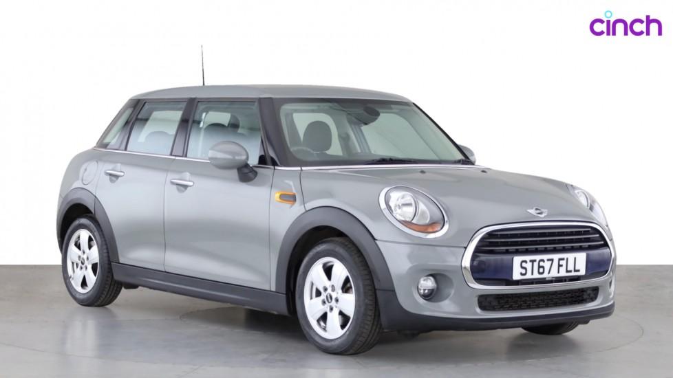 MINI Hatchback