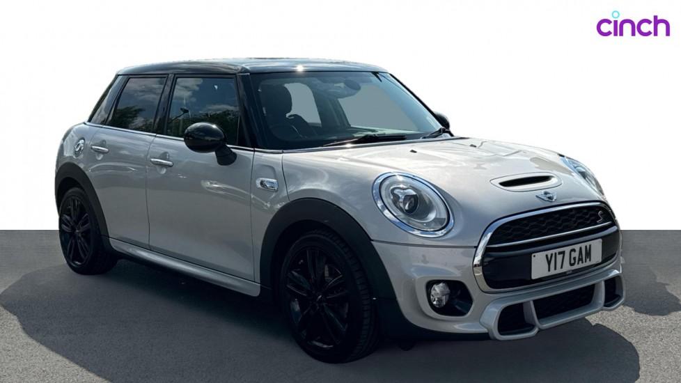 MINI Hatchback